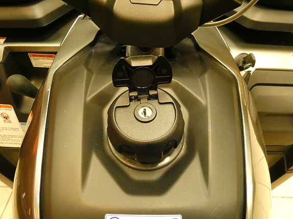 CFMOTO Cforce 625Long EPS ABS 16 of 19