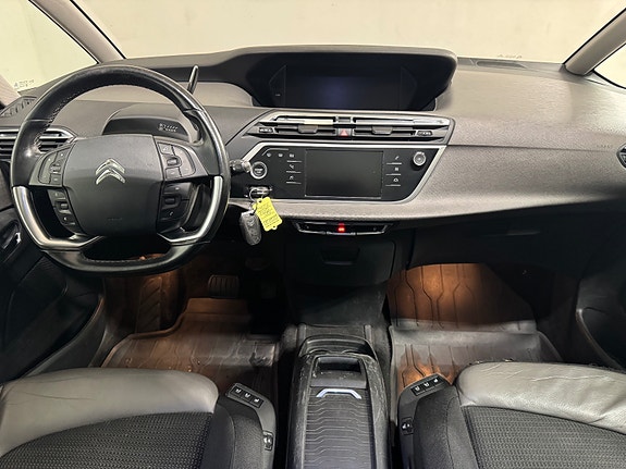 Citroen C4 Picasso 23 of 29