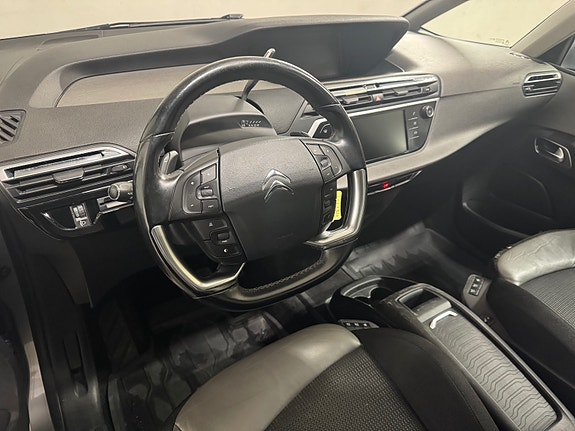 Citroen C4 Picasso 8 of 29