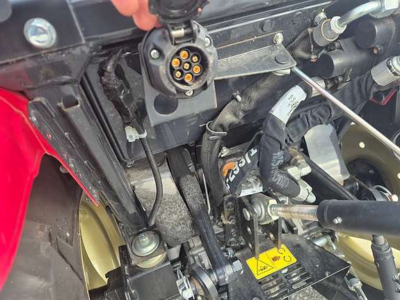 Yanmar YT235 16 of 30