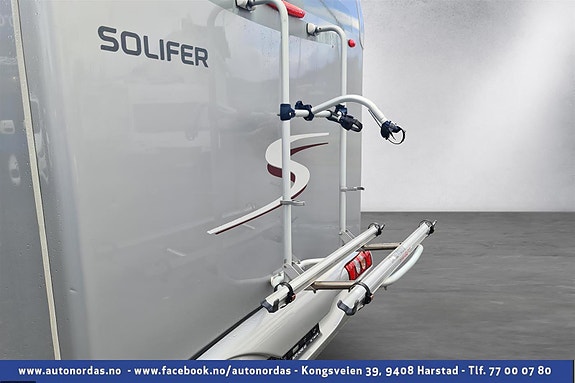  Sykkelstativ på bakvegg