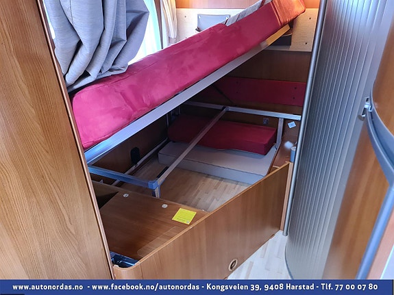  Tilgang til lasterom under sengen innenfra