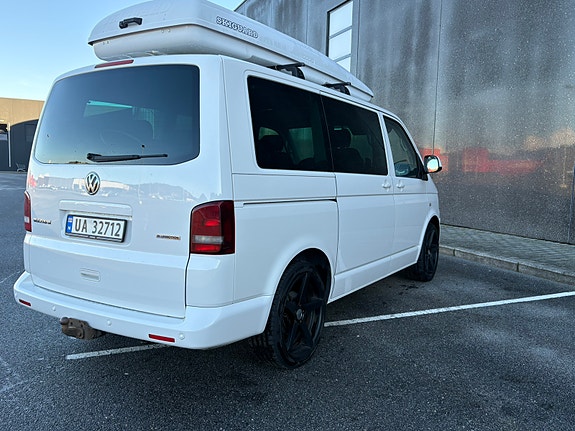 Volkswagen Multivan 18 of 22
