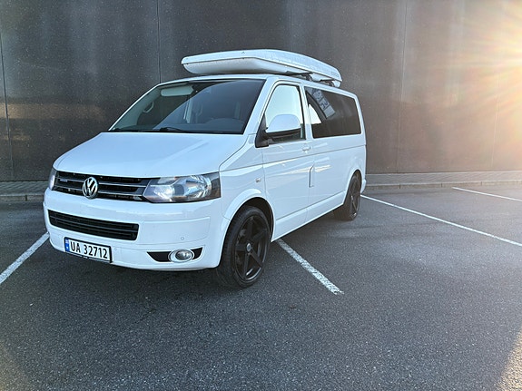 Volkswagen Multivan 11 of 22