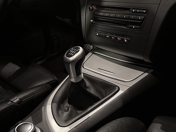 BMW 118i 22 of 28