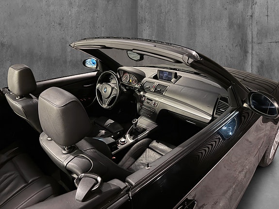 BMW 118i 14 of 28