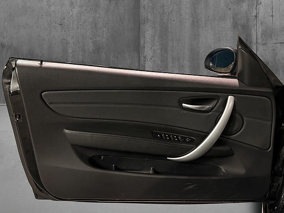 BMW 118i 18 of 28