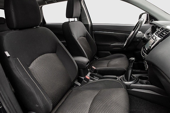 Mitsubishi ASX 19 of 30