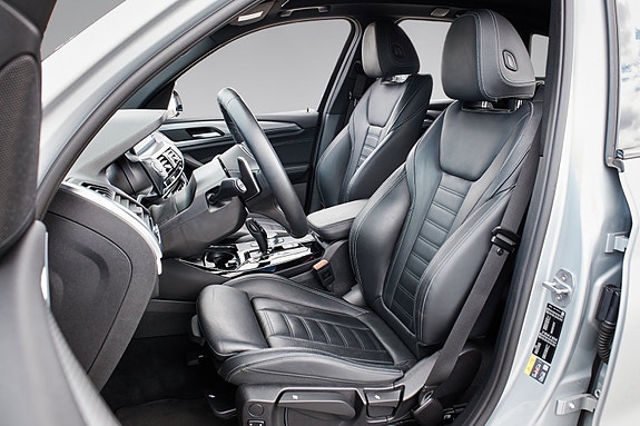BMW X3 8 of 28