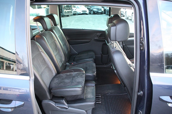 Volkswagen Sharan 22 of 24