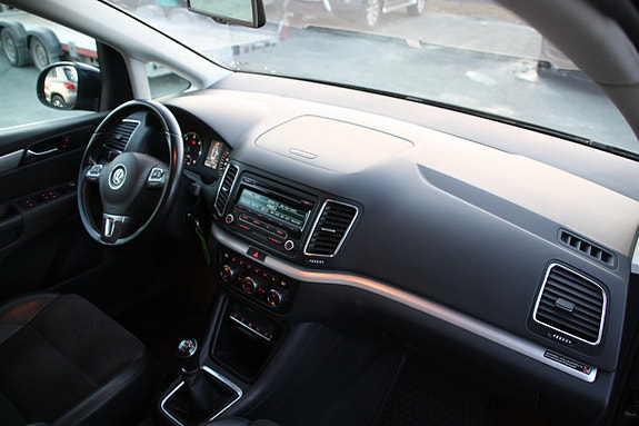 Volkswagen Sharan 24 of 24