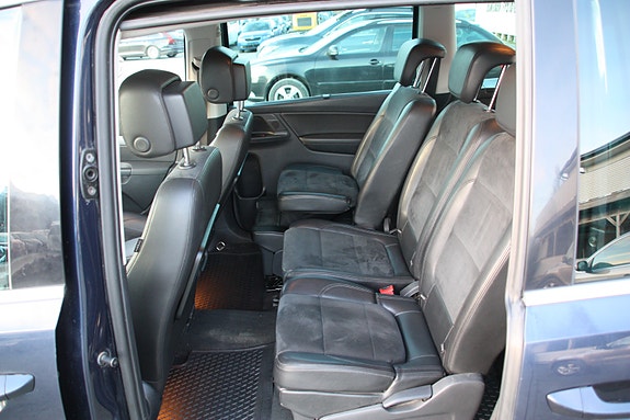 Volkswagen Sharan 18 of 24
