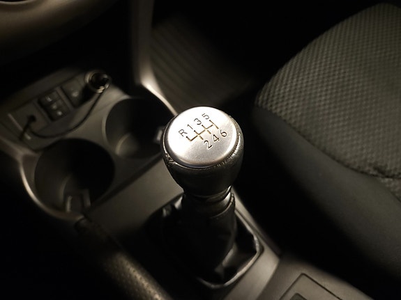 Toyota RAV4 29 of 30