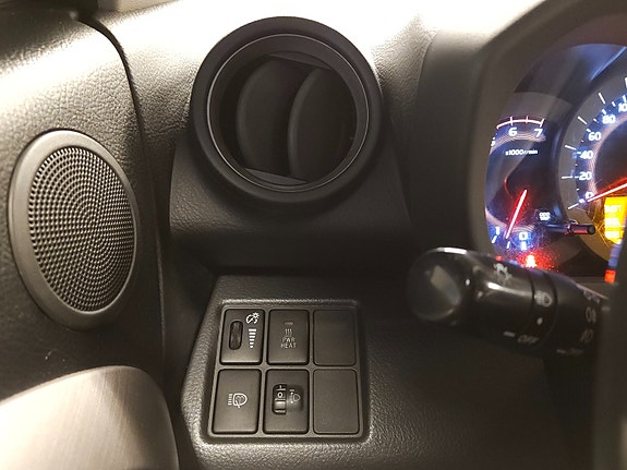 Toyota RAV4 20 of 30