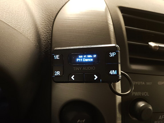 Toyota RAV4 25 of 30