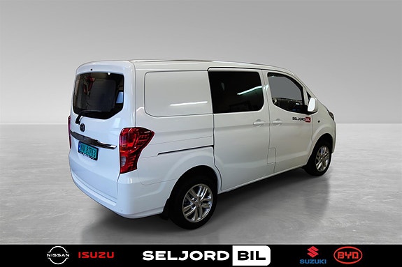BYD T3 2 of 30