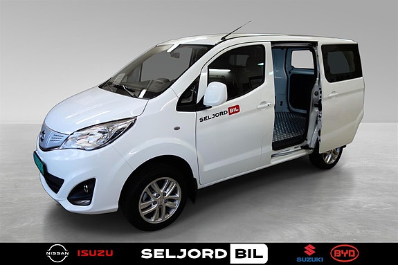 BYD T3 12 of 30