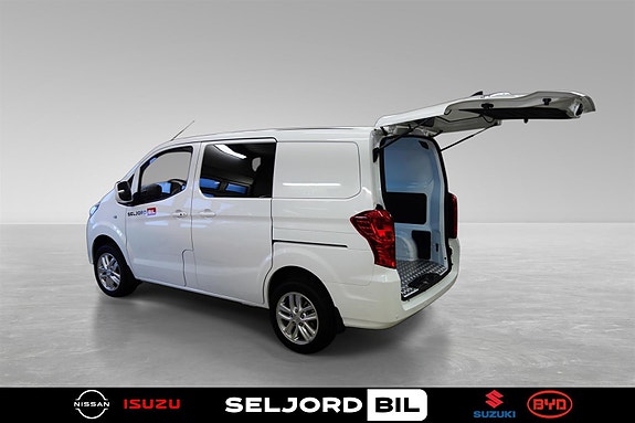 BYD T3 14 of 30