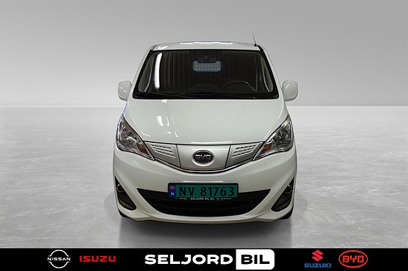 BYD T3 3 of 30