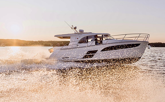 NYBÅT - Marex 330 Scandinavia *OMEGA* - Volvo Penta D6-440 DPI 2 of 30