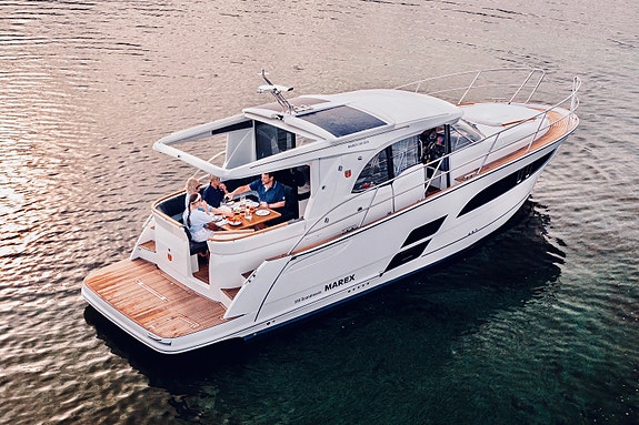 NYBÅT - Marex 330 Scandinavia *OMEGA* - Volvo Penta D6-440 DPI 4 of 30