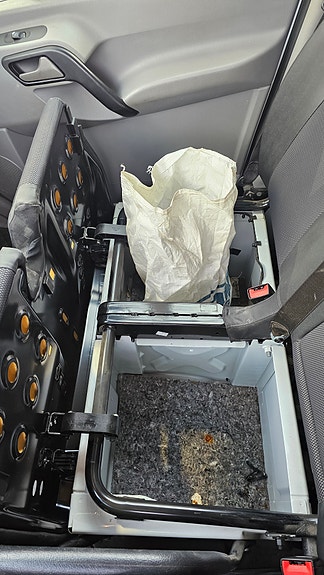 Mercedes-Benz SPRINTER 516 CDI 15 of 29