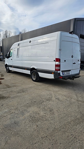Mercedes-Benz SPRINTER 516 CDI 8 of 29