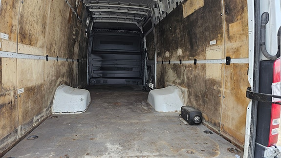 Mercedes-Benz SPRINTER 516 CDI 22 of 29