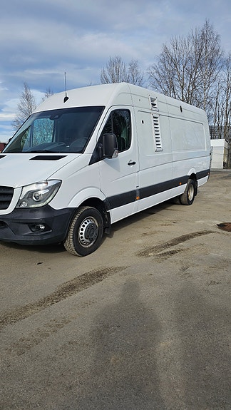 Mercedes-Benz SPRINTER 516 CDI 2 of 29