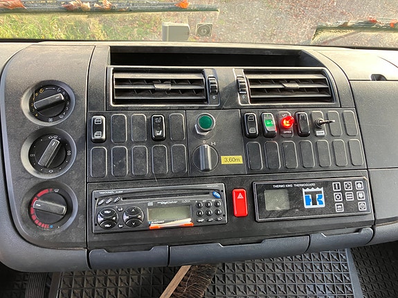 Mercedes-Benz Atego 823 13 of 16