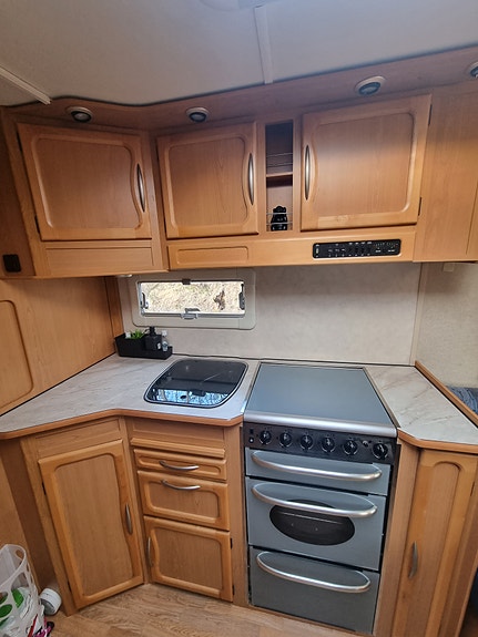 KABE Royal 780 GXL King Size 5 of 29