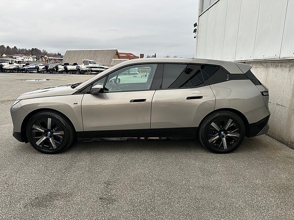 BMW iX 3 of 5