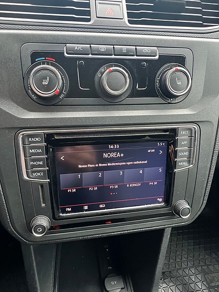 Volkswagen Caddy Maxi 15 of 17