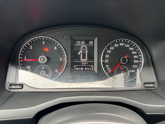 Volkswagen Caddy Maxi 13 of 17