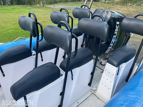 Joker Coaster 650 med Suzuki 200HK (32,2 timer) - 10 Seter - Henger - Radar 2 of 5
