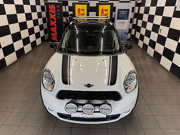 MINI Countryman-Serie 3 of 5