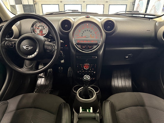 MINI Countryman-Serie 25 of 30