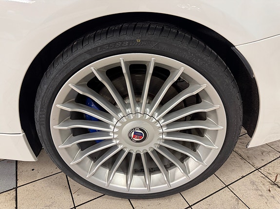 Alpina B4 11 of 26