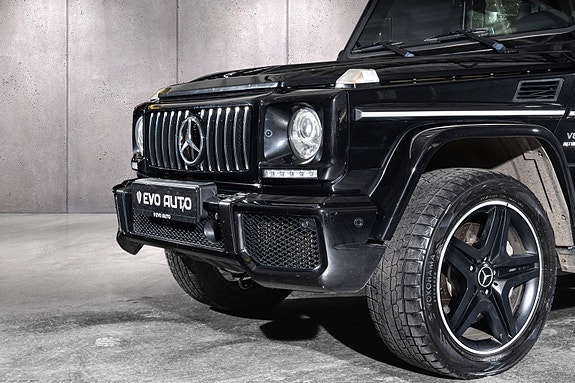 Mercedes-Benz Geländewagen 2 of 5
