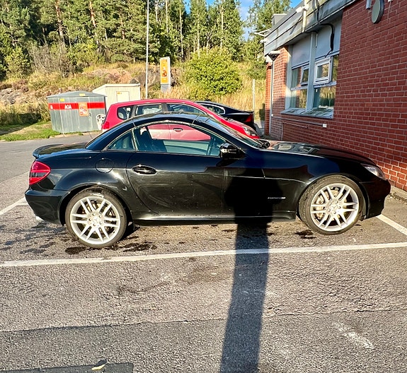 Mercedes-Benz SLK200 16 of 30
