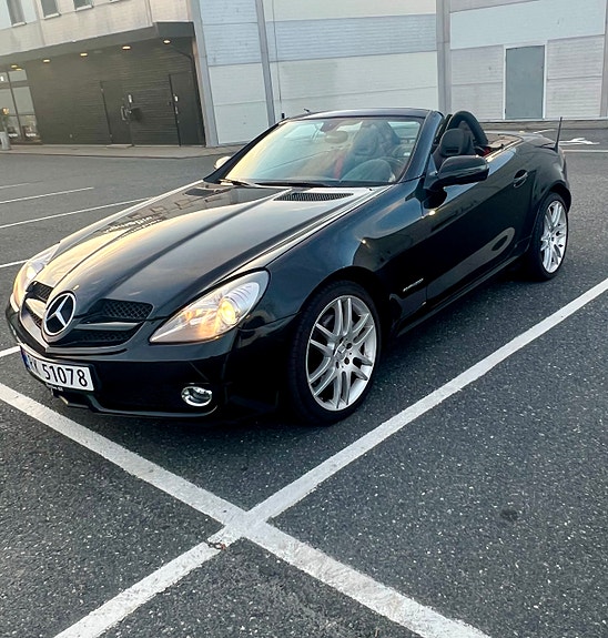 Mercedes-Benz SLK200 18 of 30