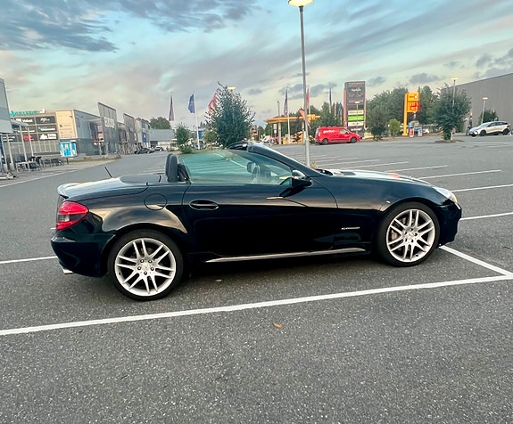 Mercedes-Benz SLK200 22 of 30