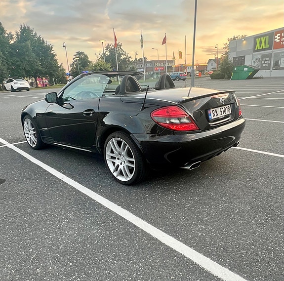 Mercedes-Benz SLK200 30 of 30