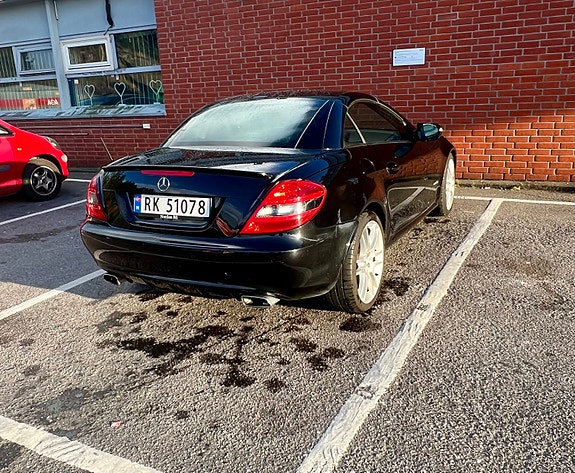 Mercedes-Benz SLK200 15 of 30