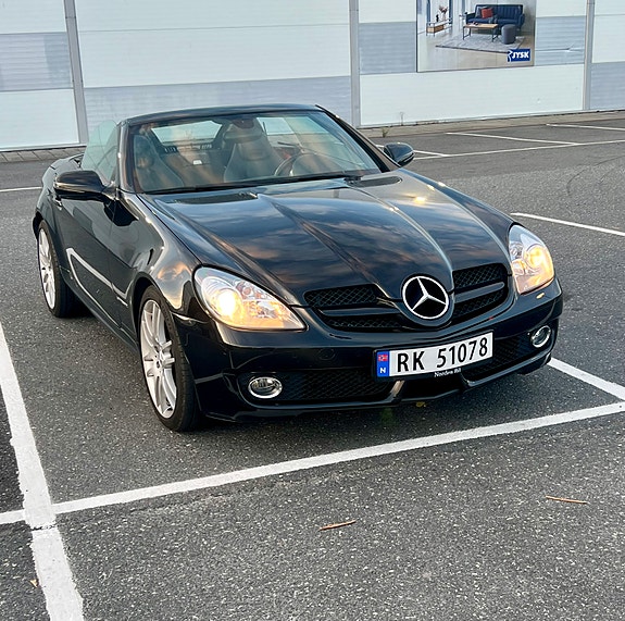 Mercedes-Benz SLK200 19 of 30