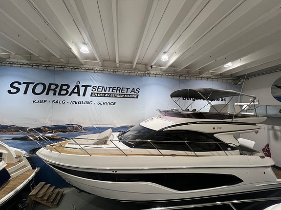 Princess F45, skipsreg, hev/senk platf, joystick inne/fly, elektrisk skyvesofa