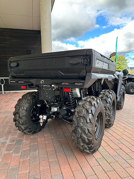 Can-Am Outlander MAX 700Dps 6x6 13 of 20