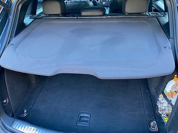 Porsche Macan 12 of 20