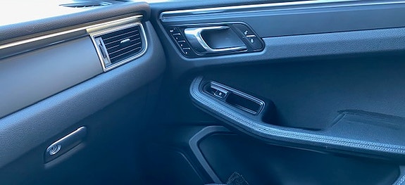 Porsche Macan 9 of 20