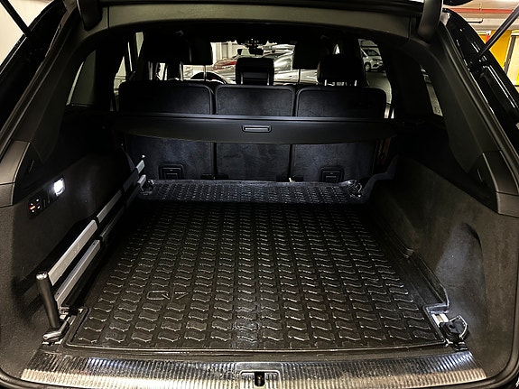 Audi Q7 17 of 30